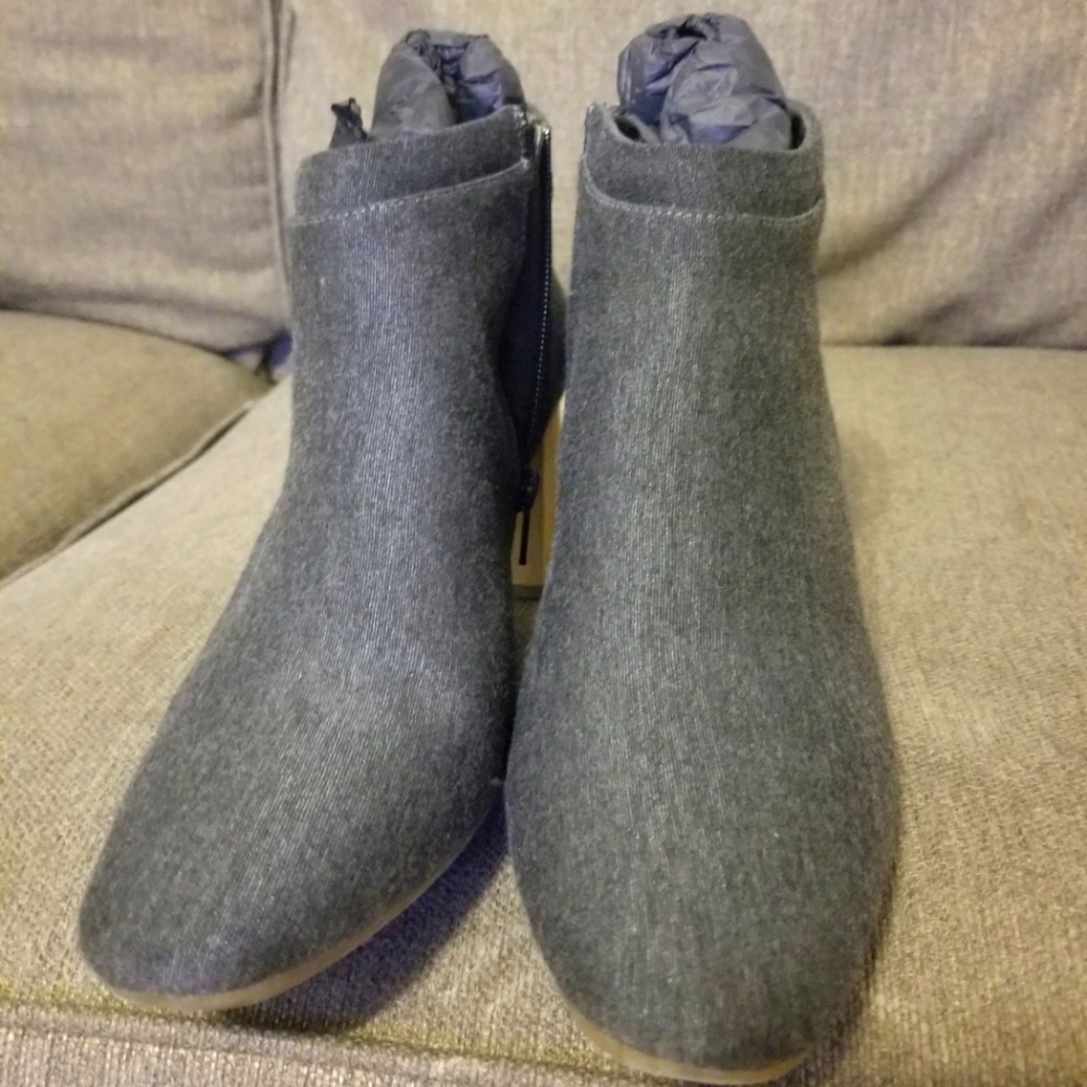 Gray Aerosoles Boots